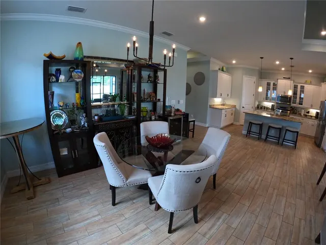 $560,000 | 6619 35th Court East, Sarasota, FL 34243