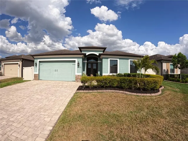 $560,000 | 6619 35th Court East, Sarasota, FL 34243