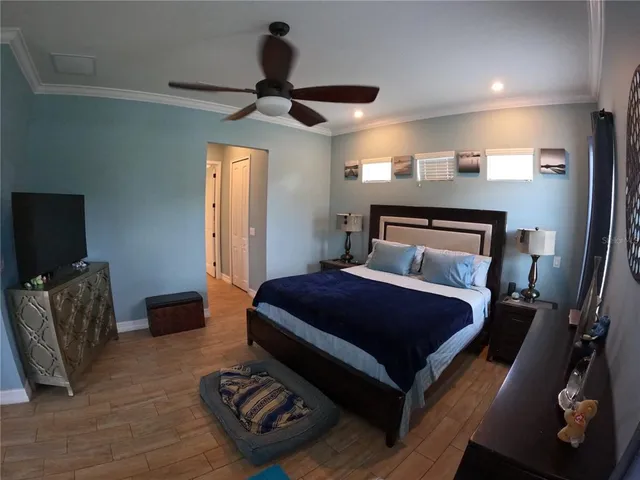 $560,000 | 6619 35th Court East, Sarasota, FL 34243