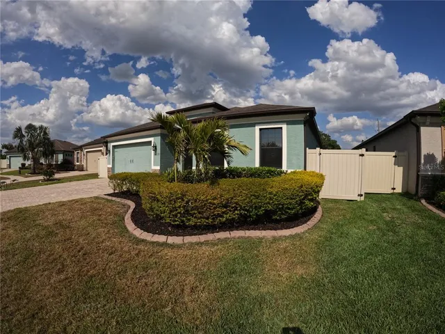 $560,000 | 6619 35th Court East, Sarasota, FL 34243