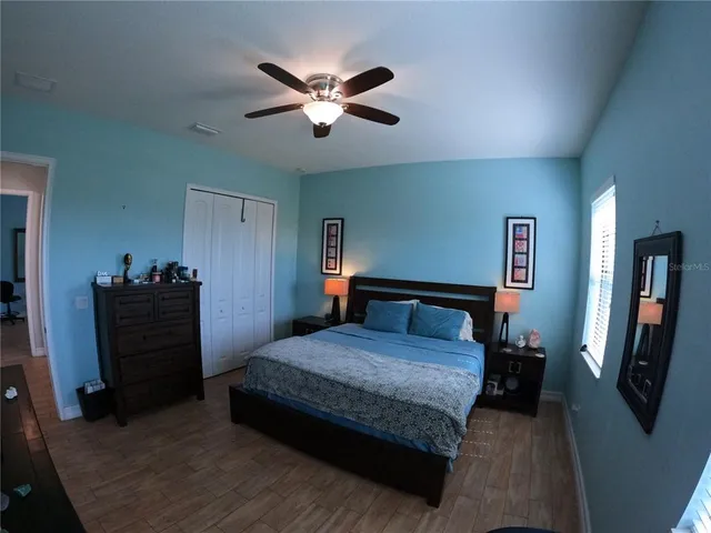 $560,000 | 6619 35th Court East, Sarasota, FL 34243