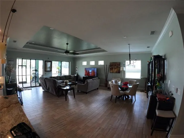 $560,000 | 6619 35th Court East, Sarasota, FL 34243