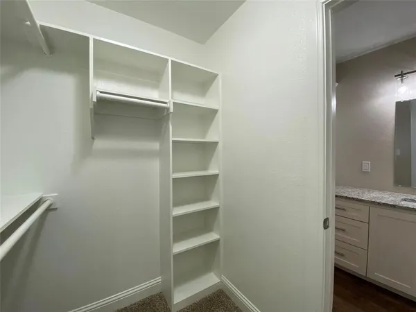 $1,595 | 804 North Broughton Street, Unit 804, Sherman, TX 75090