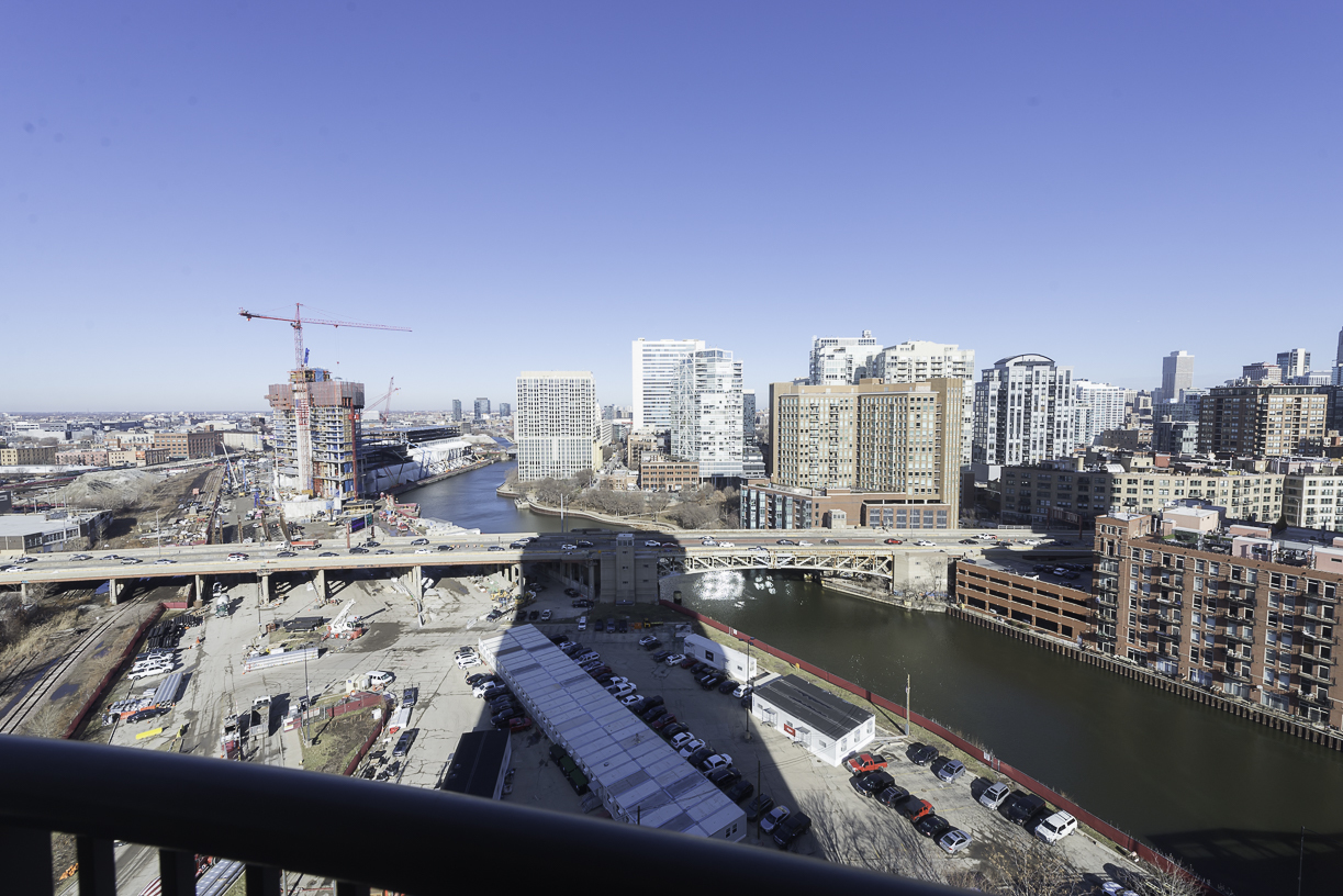 501 North Clinton Street, Unit 1807 Chicago, IL 60654 - Photo 20 of 21