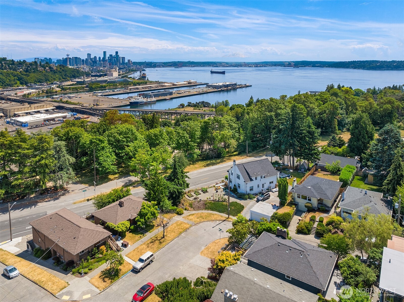 2600 West Howe Street Seattle, WA 98199 - Photo 36 of 40