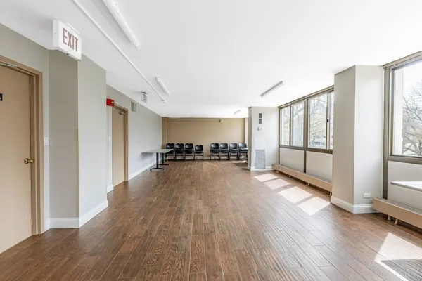 $58,000 | 4850 South Lake Park Avenue, Unit 2111, Chicago, IL 60615