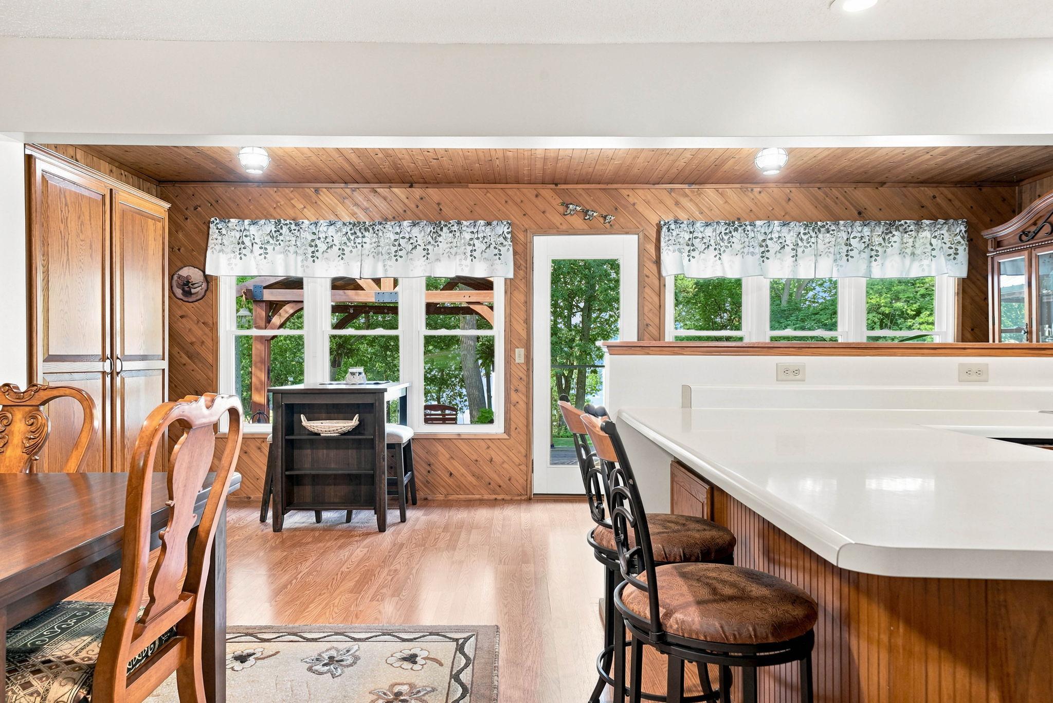 48937 North Shore Road Waterville, MN 56096 - Photo 6 of 94