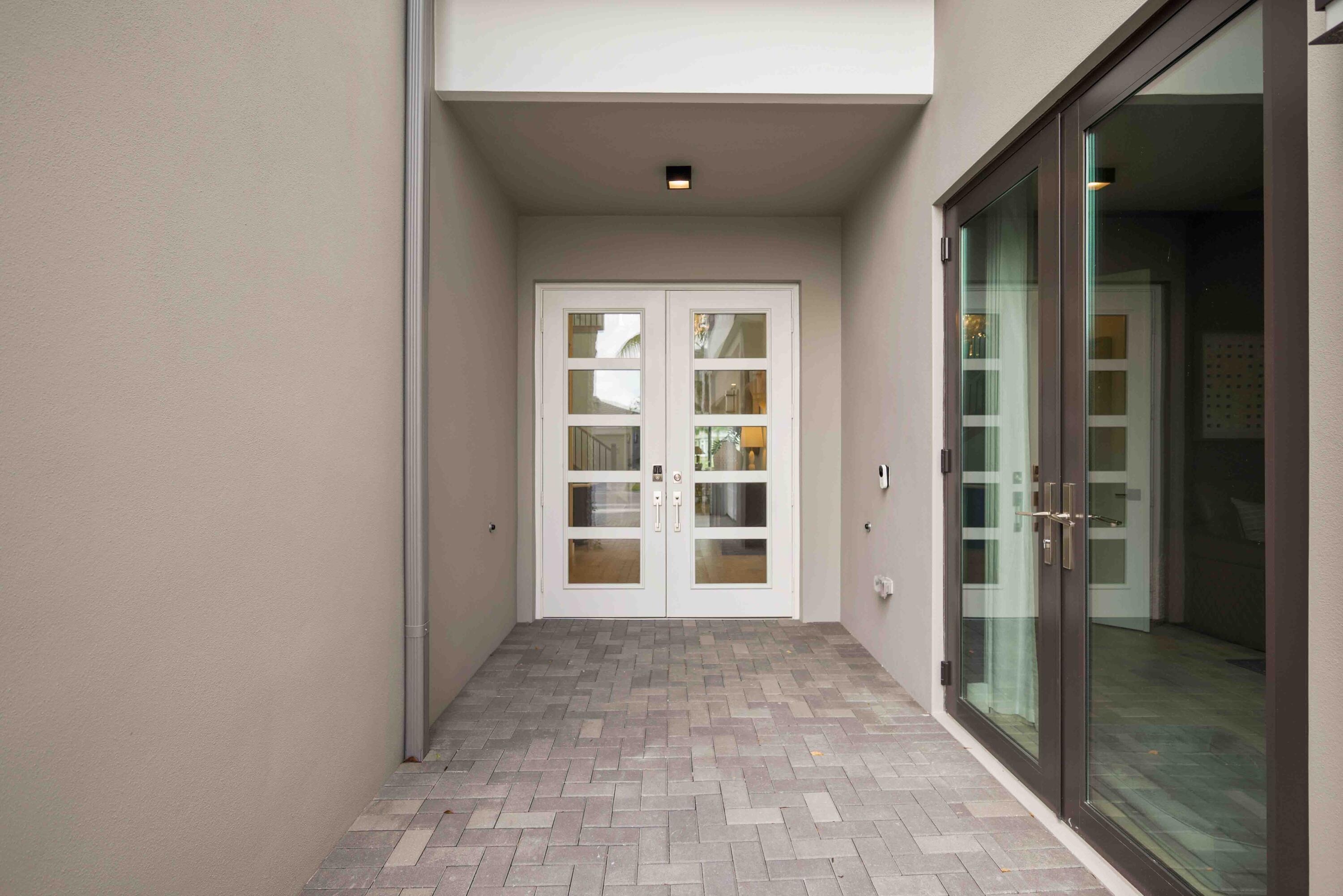 9898 Juniper Bay Avenue Boca Raton, FL 33434 - Photo 2 of 46 DSC_5057