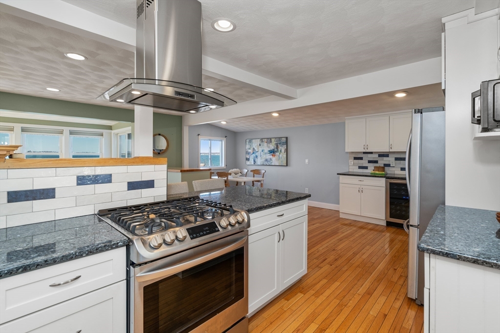 43 Maple Avenue Nahant, MA 01908 - Photo 20 of 33