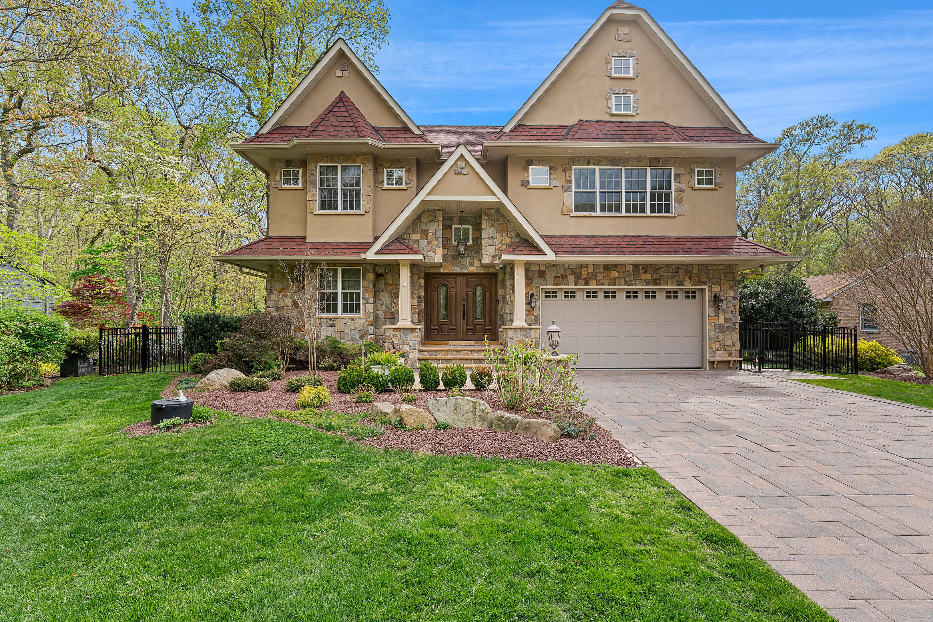 2015 Kenneys Road Southold, NY 11971 - Photo 3 of 21
