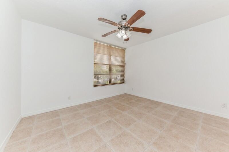 9 Royal Palm Way, Unit 206 Boca Raton, FL 33432 - Photo 14 of 18 2nd Bedroom