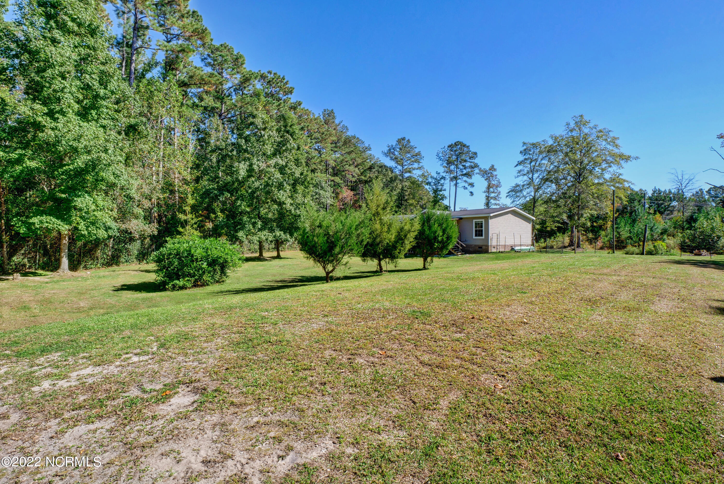 130 Silance Road Jacksonville, NC 28540 - Photo 24 of 28 22