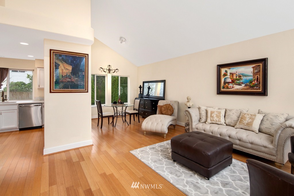 4101 Northeast 7th Street Renton, WA 98059 - Photo 3 of 16