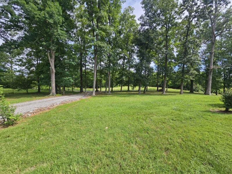 7069 Bob Carr Road Cross Plains, TN 37049 - Photo 2 of 18