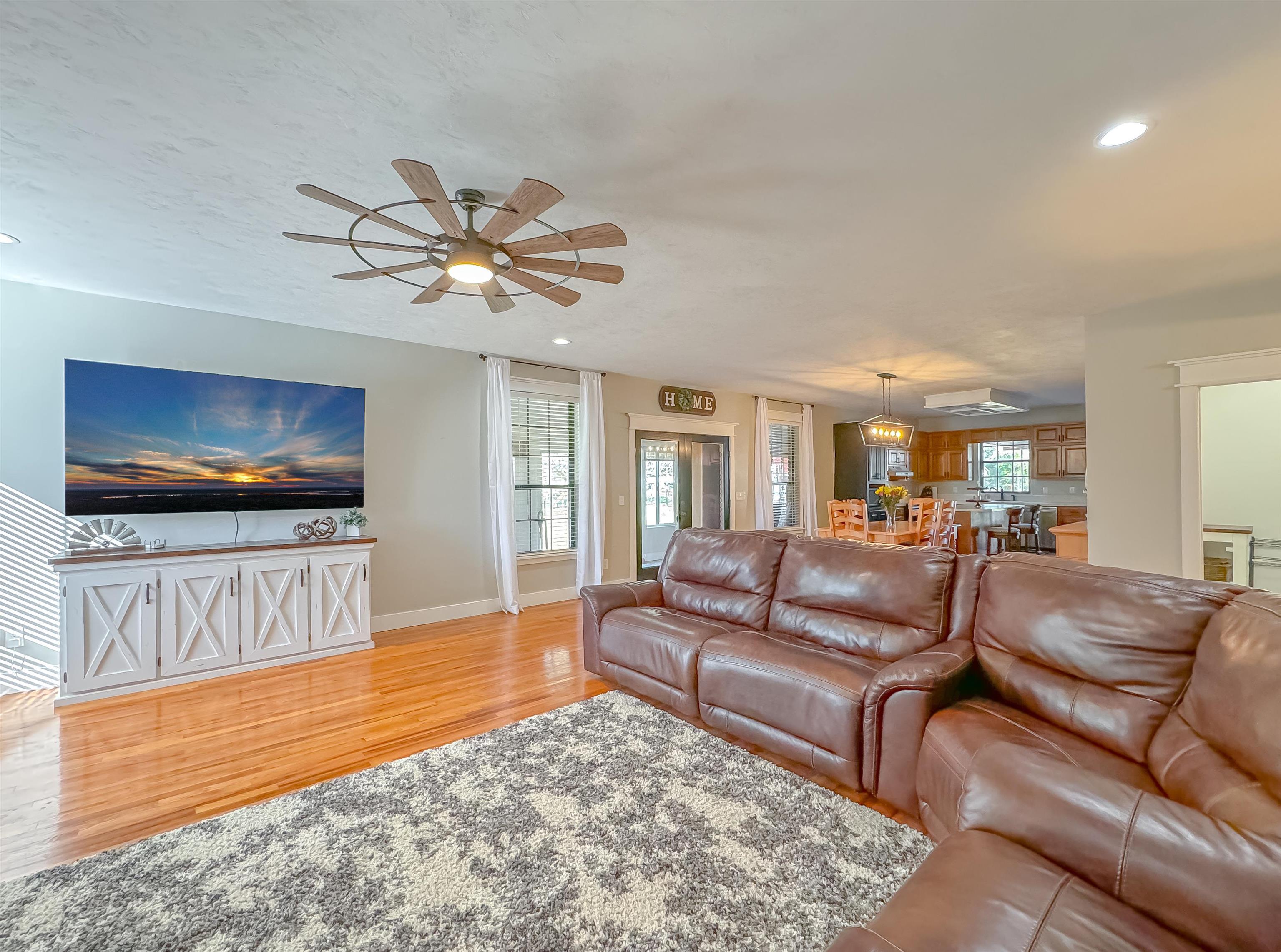 998 Bannerman Road Tallahassee, FL 32312 - Photo 31 of 42 Gallery Image 31