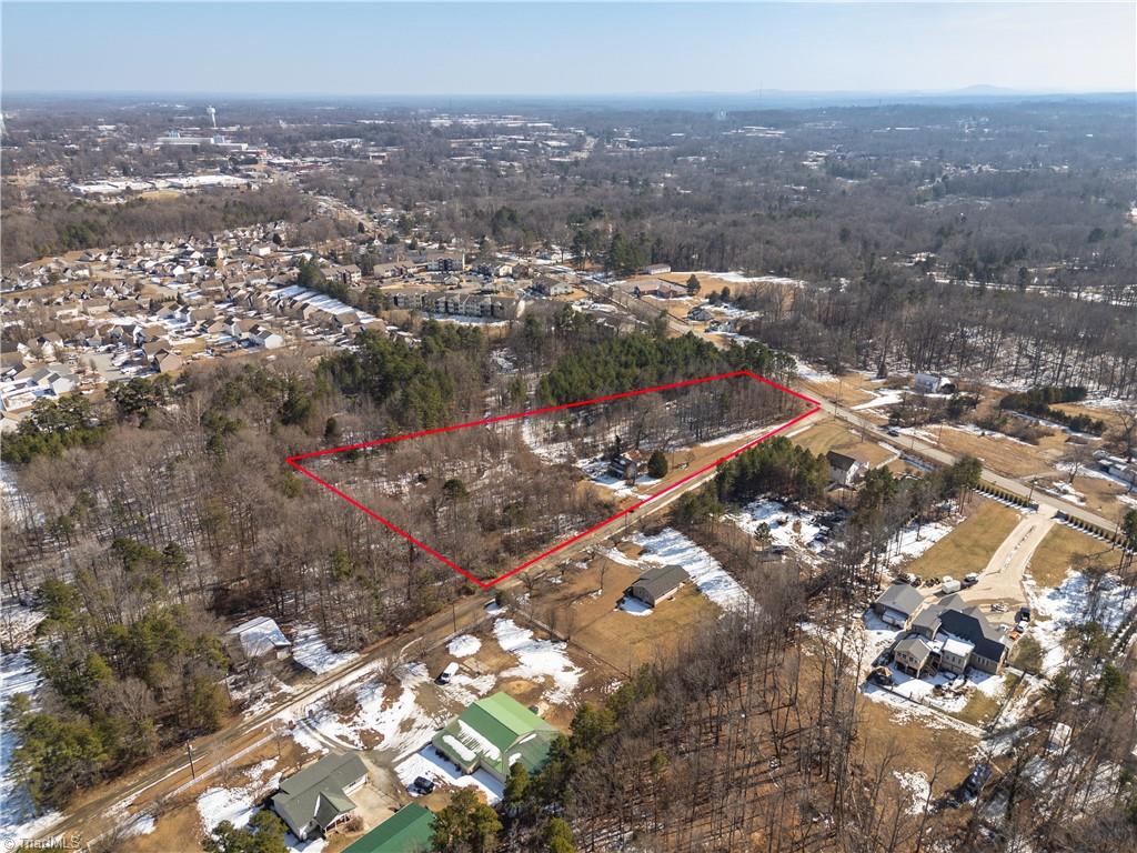 164 Mae Kennedy Road Thomasville, NC 27360 - Photo 7 of 12