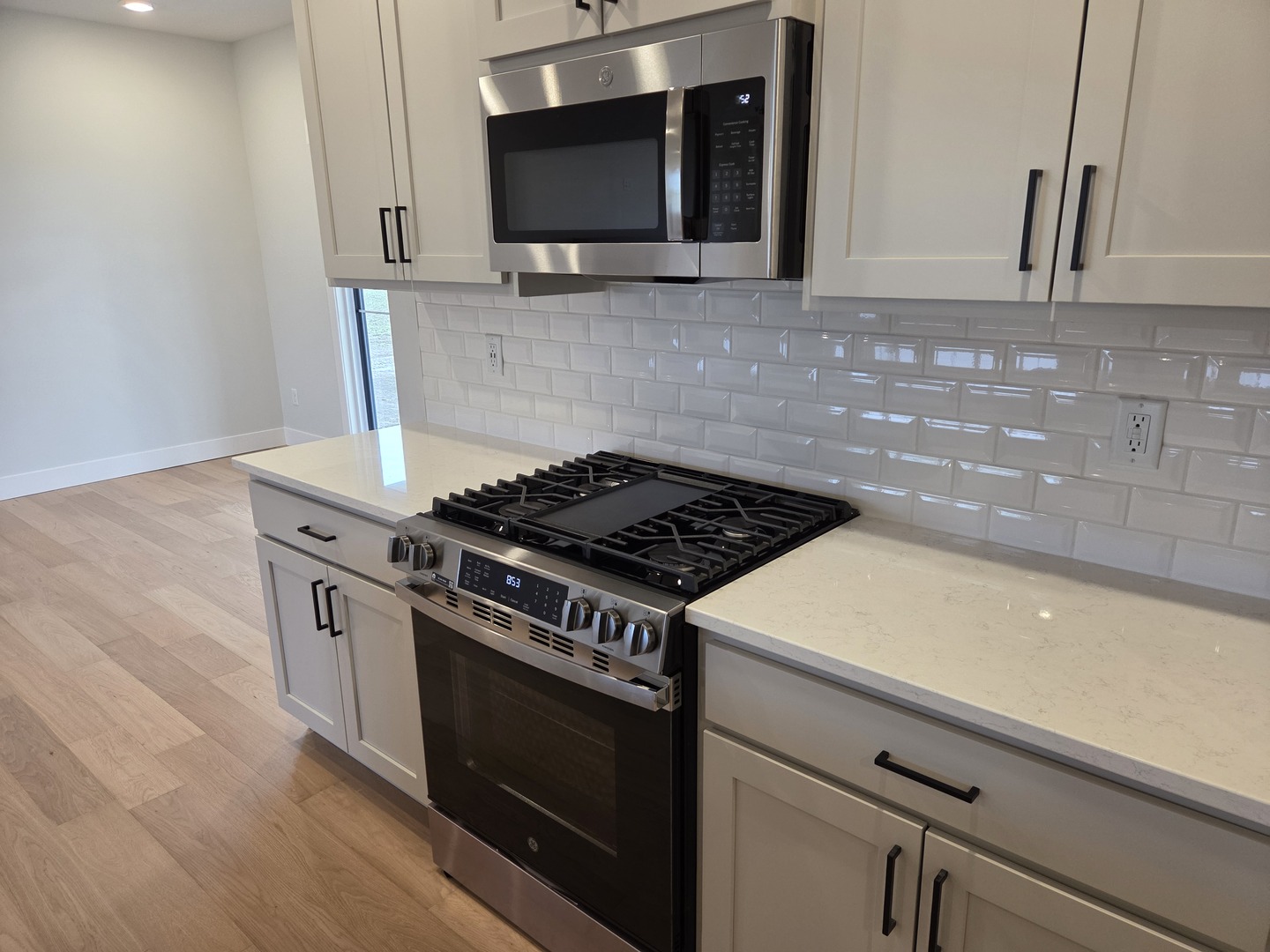 2477 Stanfield Lane Normal, IL 61761 - Photo 6 of 48