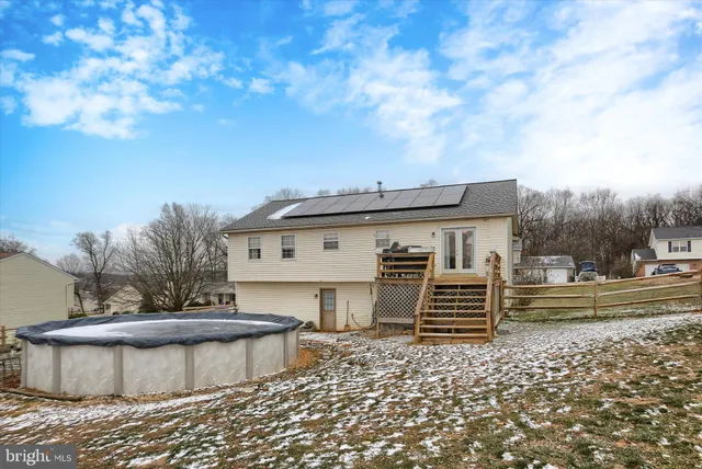 $345,000 | 201 Overview Circle West, Red Lion, PA 17356