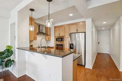 $570,000 | 360 South Lafayette Street, Unit 305, Denver, CO 80209