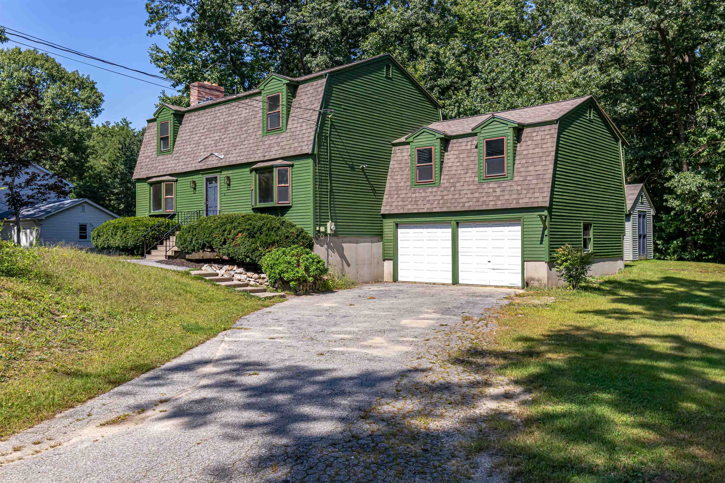 5 Debbie Terrace Derry, NH 03038 - Photo 13 of 52