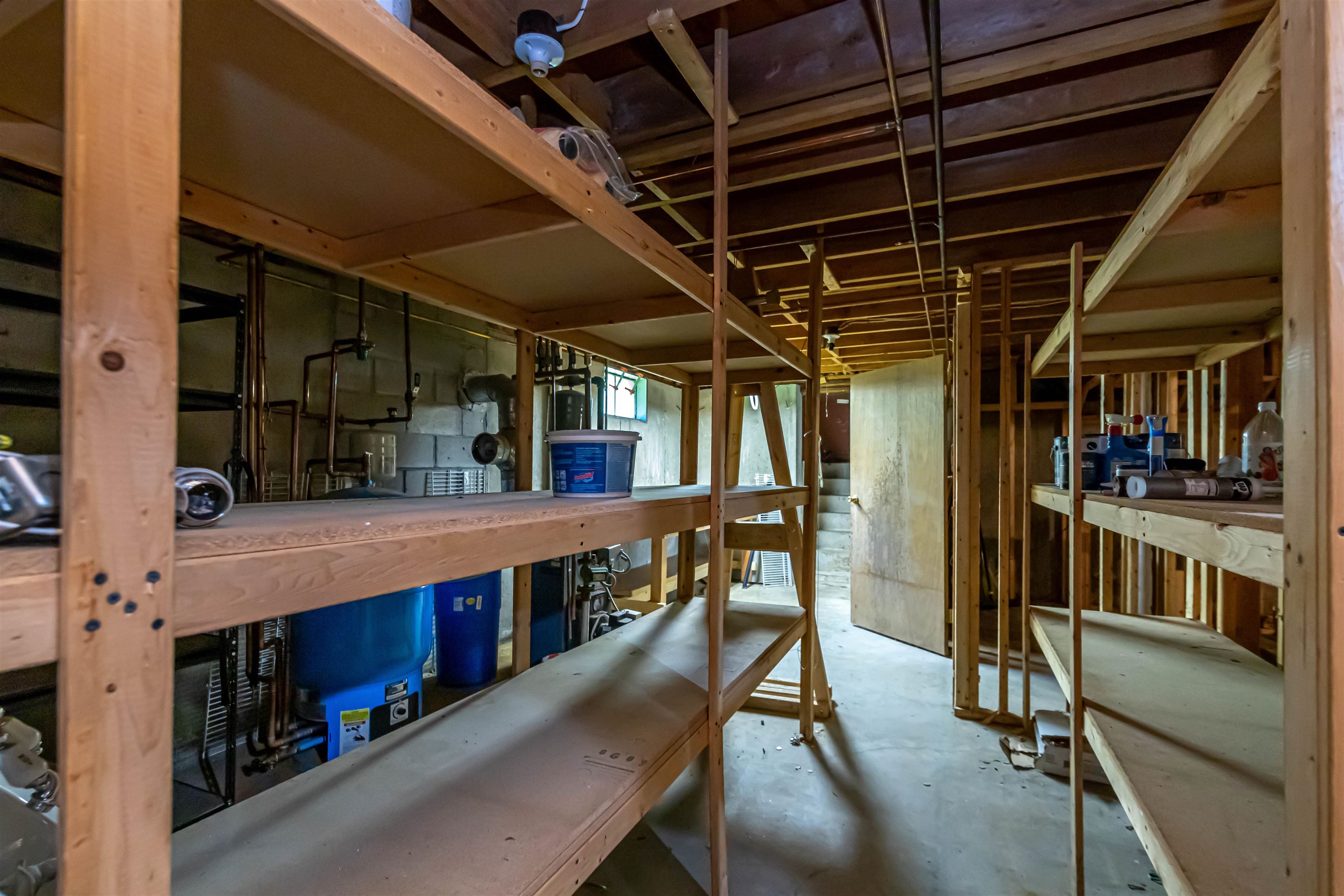 5 Debbie Terrace Derry, NH 03038 - Photo 32 of 52