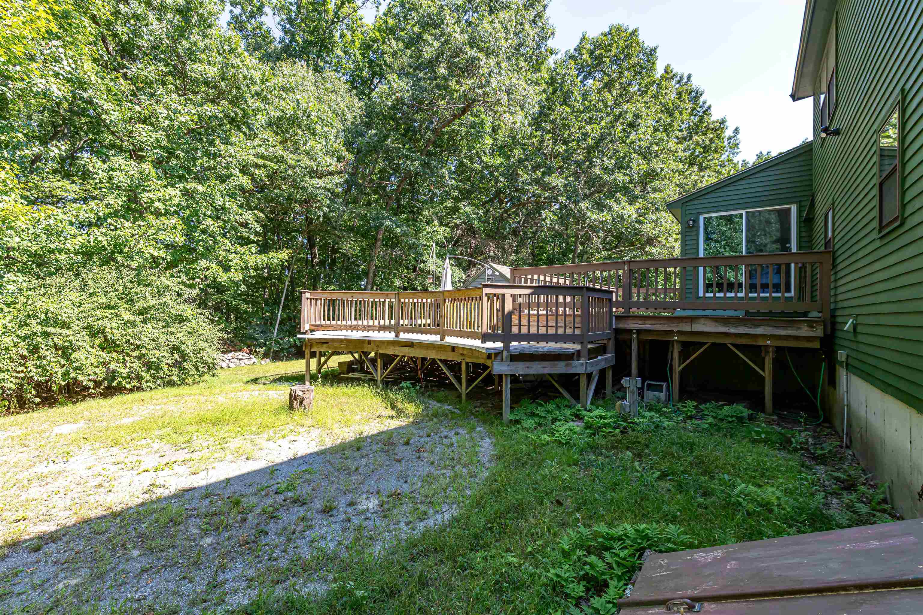 5 Debbie Terrace Derry, NH 03038 - Photo 37 of 52