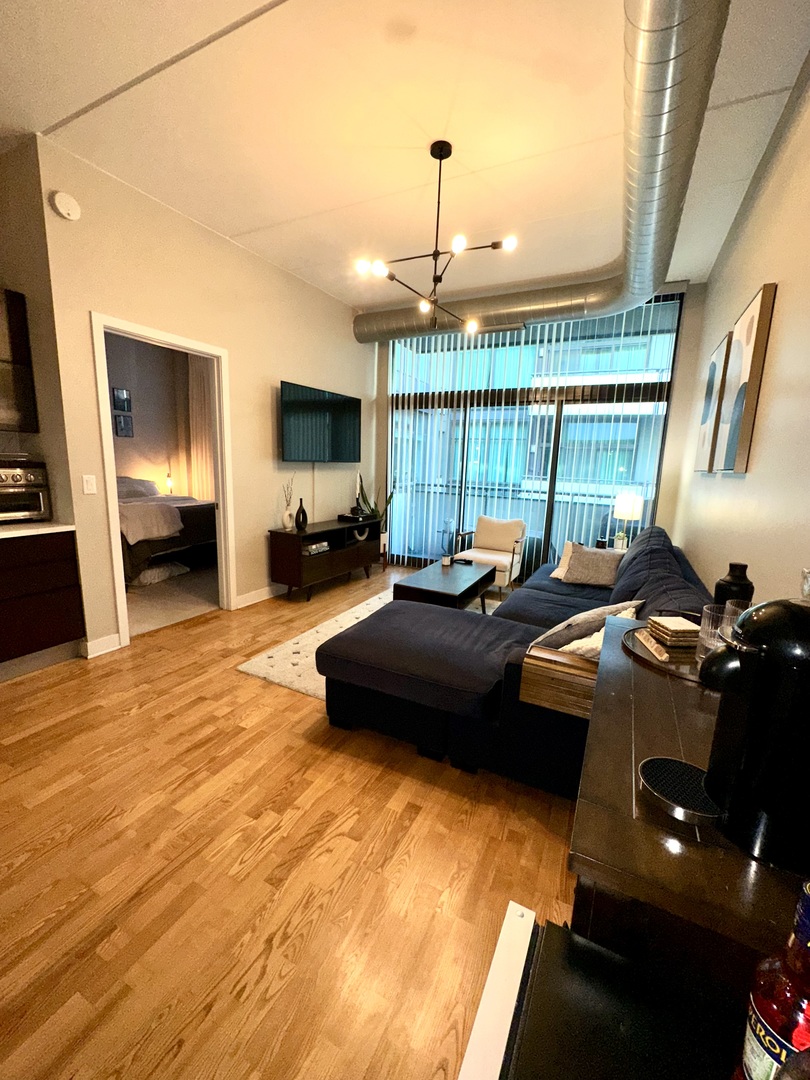 660 West Wayman Street, Unit 507 Chicago, IL 60661 - Photo 33 of 53