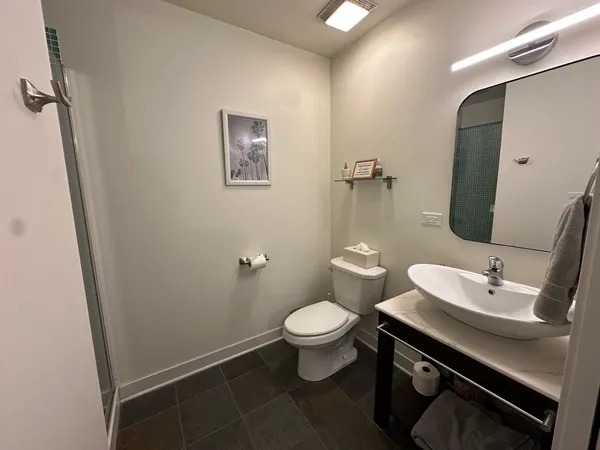 $3,050 | 660 West Wayman Street, Unit 507, Chicago, IL 60661