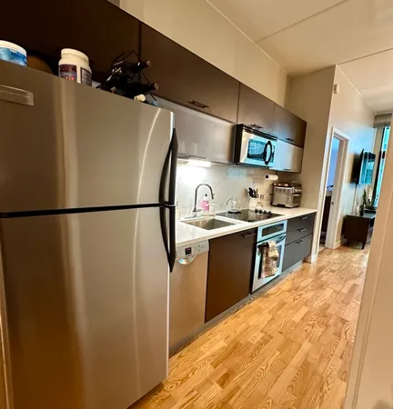 $3,050 | 660 West Wayman Street, Unit 507, Chicago, IL 60661