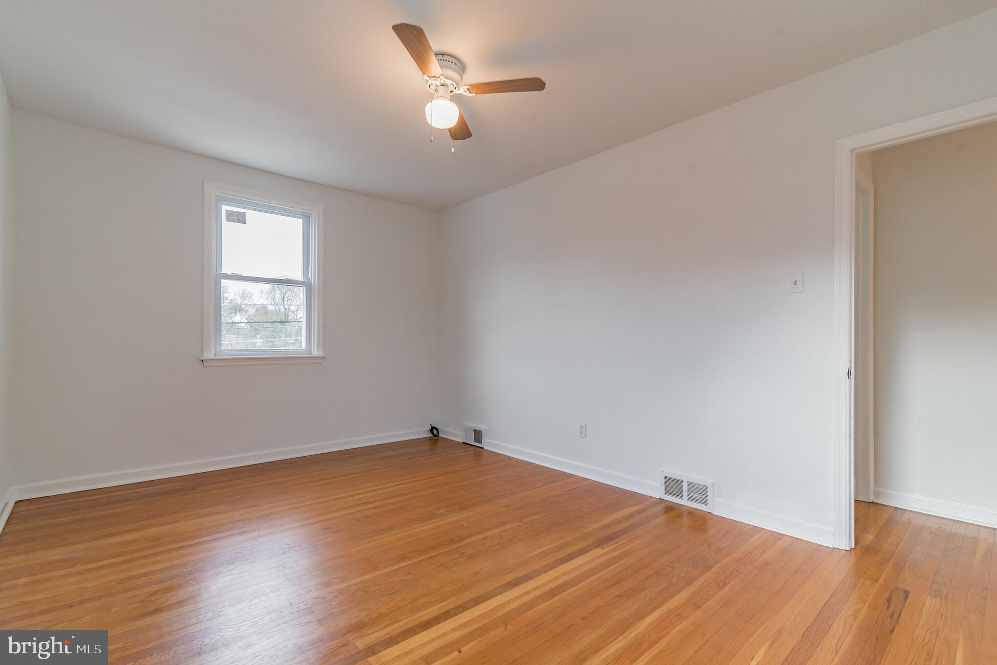 9108 Wooden Bridge Road Philadelphia, PA 19136 - Photo 18 of 30 Gallery Image 18
