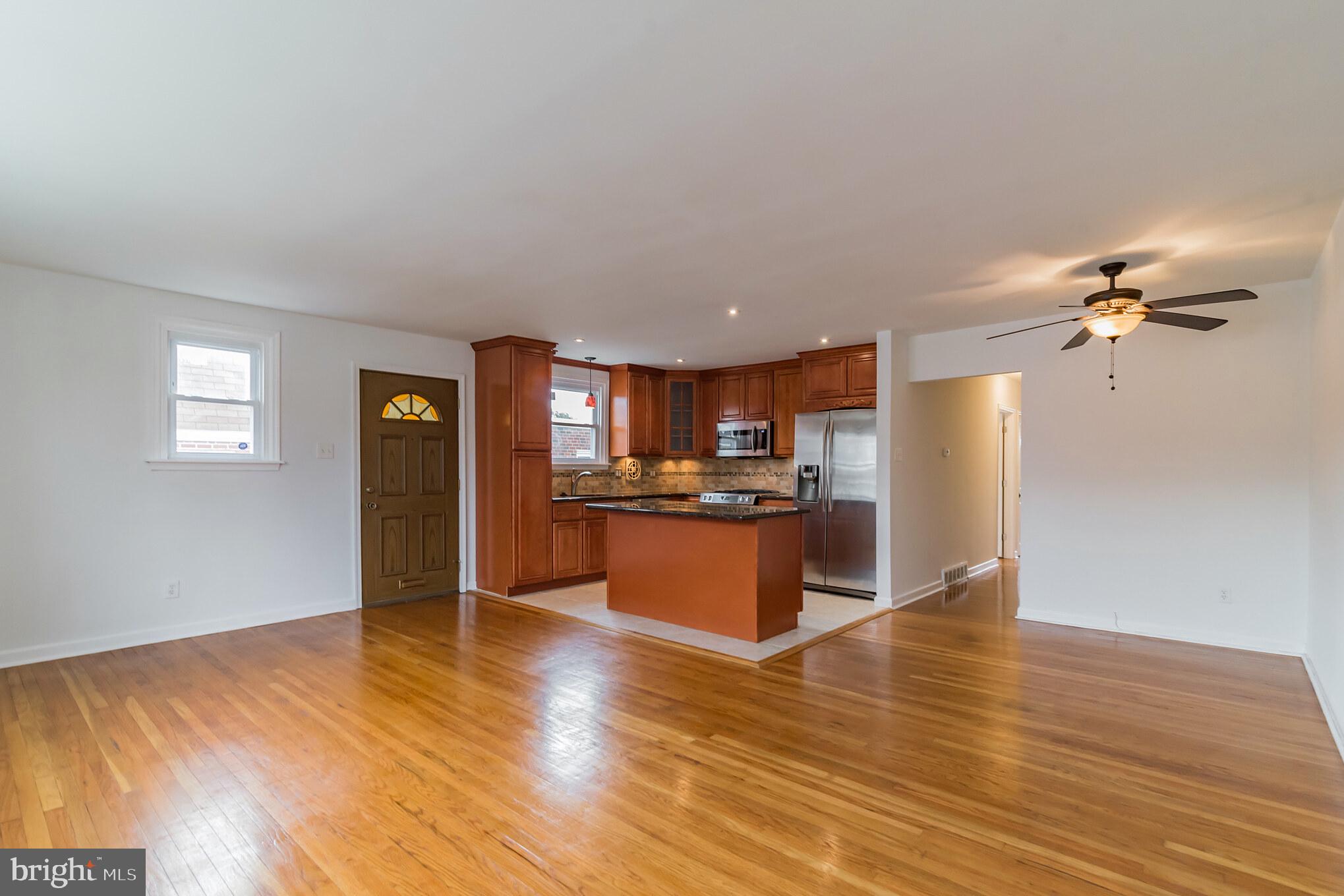 9108 Wooden Bridge Road Philadelphia, PA 19136 - Photo 3 of 30 Gallery Image 3