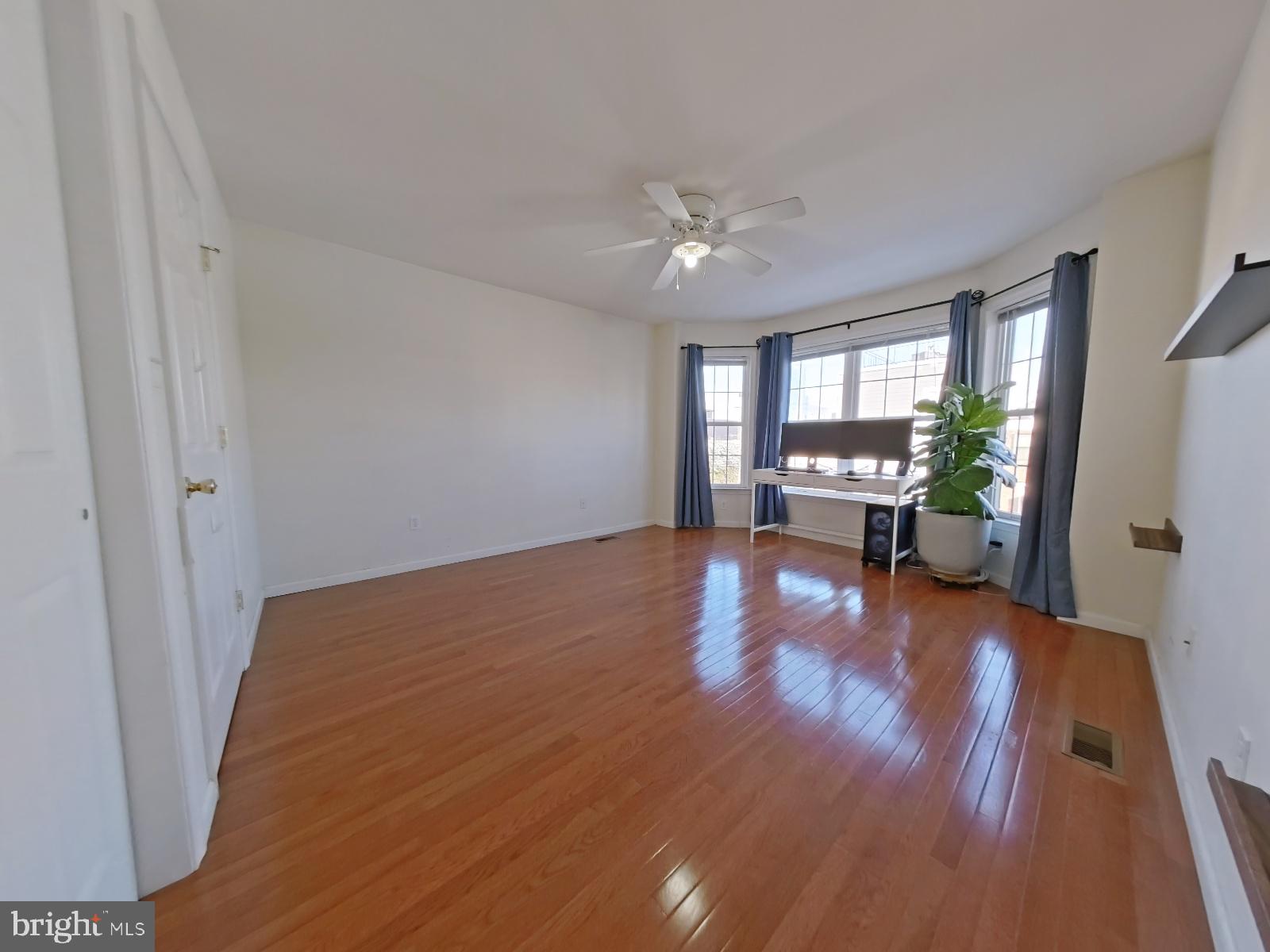2152 Webster Street Philadelphia, PA 19146 - Photo 34 of 39 Bedroom 2