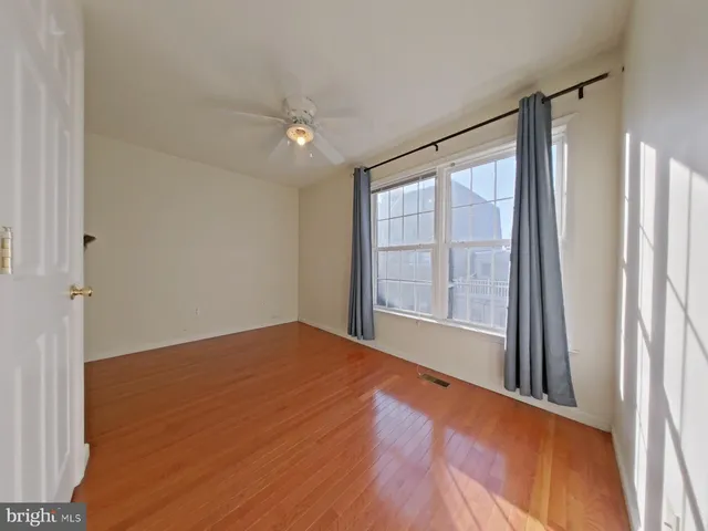 $3,000 | 2152 Webster Street, Philadelphia, PA 19146