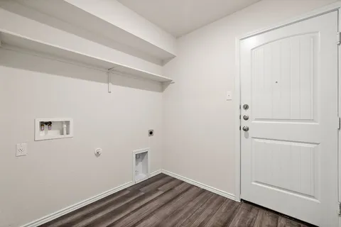 a view of an outdoor space and tv