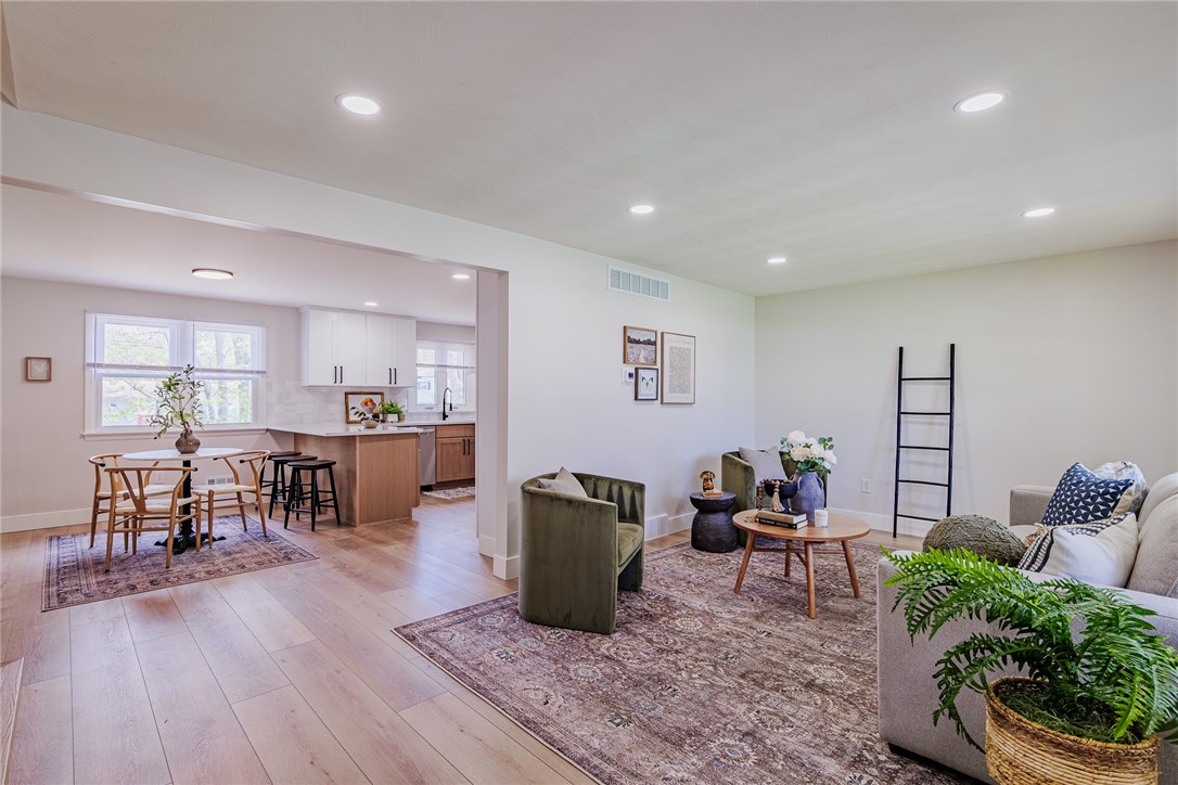 4 Sands Road Gates, NY 14624 - Photo 7 of 42