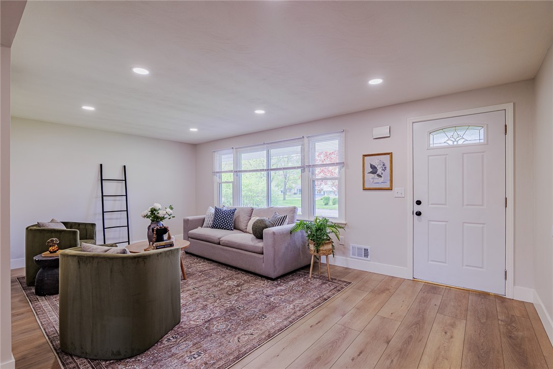 4 Sands Road Gates, NY 14624 - Photo 8 of 42