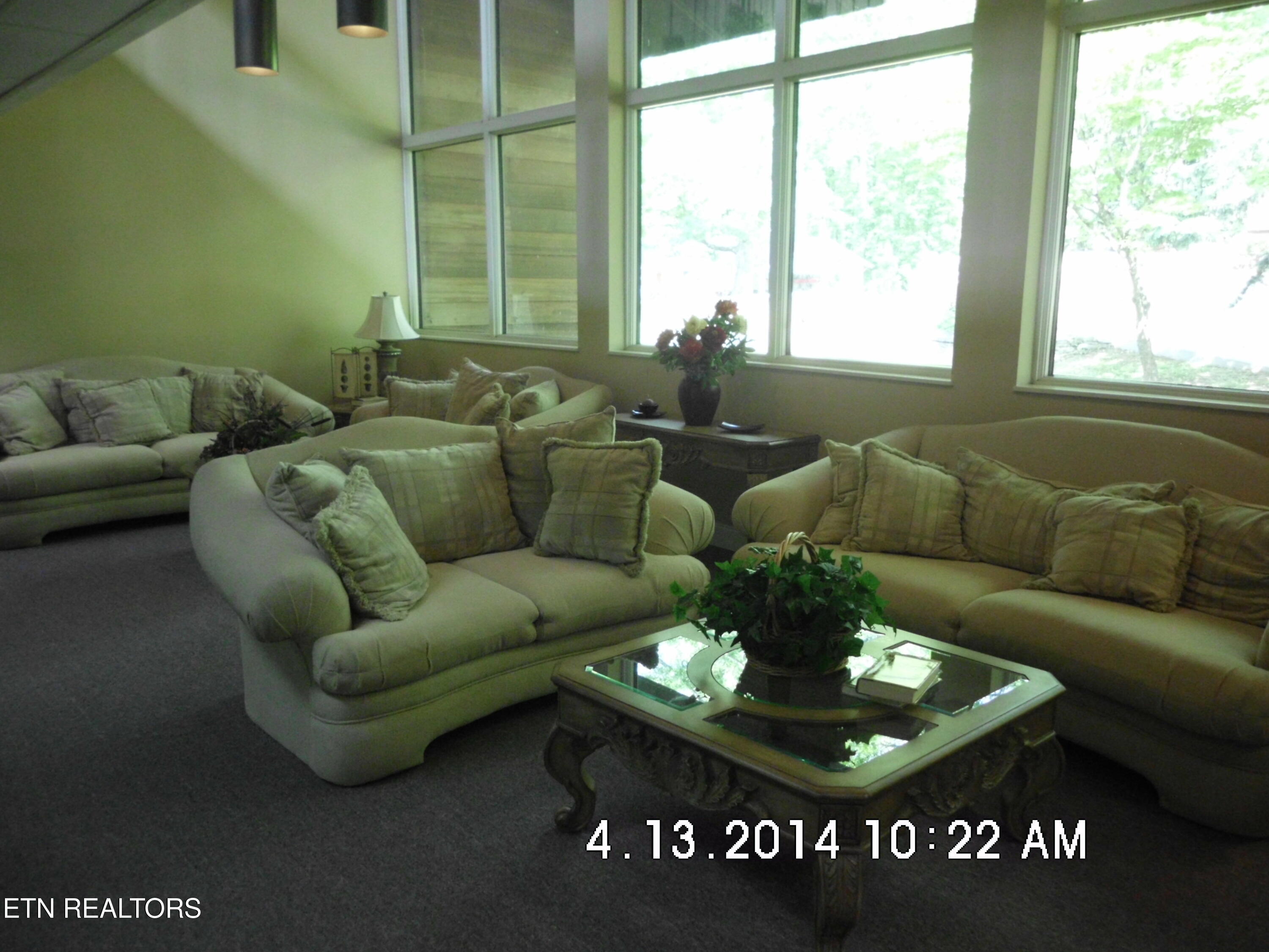 13 Ridgeway Road, Unit 2G Norris, TN 37828 - Photo 7 of 8 Common Area