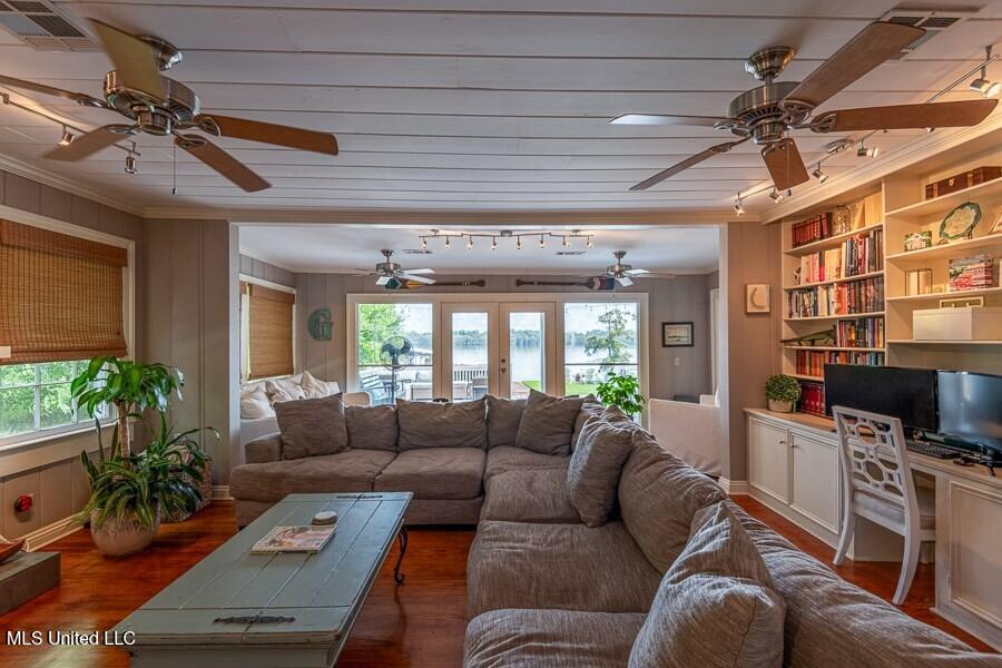 5925 State Rte 568 Ferriday, LA 71334 - Photo 15 of 63 20241568_10