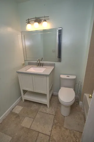 $310,000 | 1210 Lorelei Drive, Zion, IL 60099