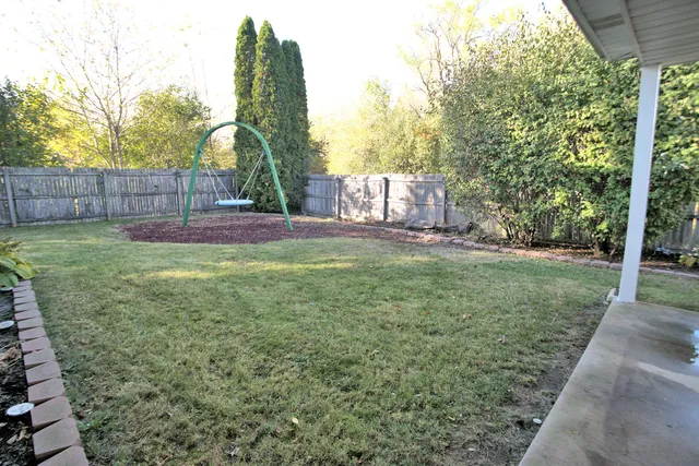 $310,000 | 1210 Lorelei Drive, Zion, IL 60099