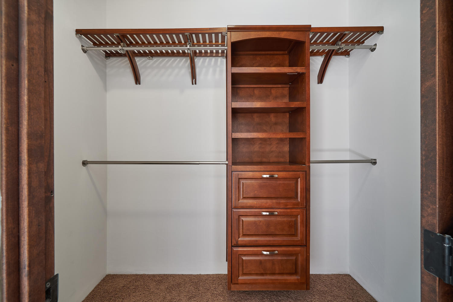 695 West Racquet Club Road Palm Springs, CA 92262 - Photo 30 of 50 a view of walk in closet