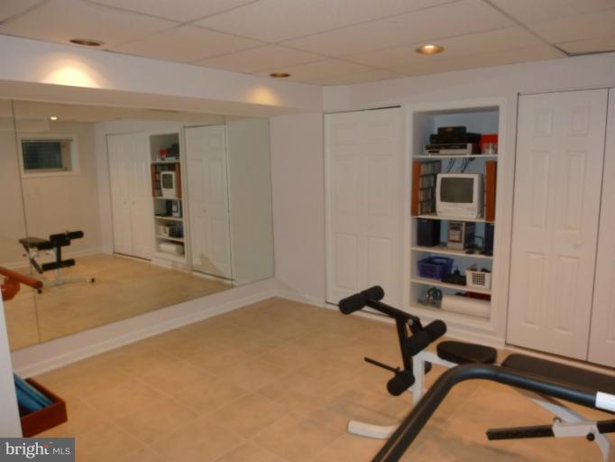 12917 Esworthy Road North Potomac, MD 20878 - Photo 11 of 15 Interior (General)
