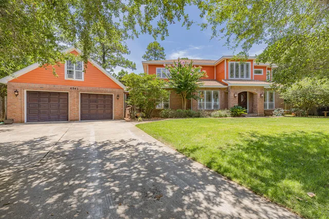 $999,900 | 4561 Soundside Terrace, Gulf Breeze, FL 32563