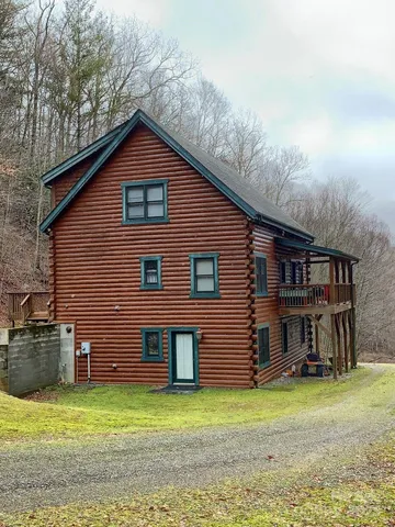 $1,190,000 | 8020 Meadow Fork Road, Hot Springs, NC 28743