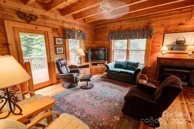 $1,190,000 | 8020 Meadow Fork Road, Hot Springs, NC 28743