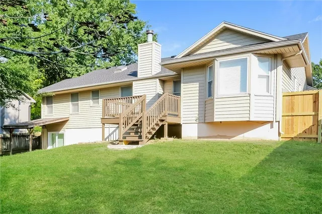 $2,205 | 1216 Southwest Huntington Road, Blue Springs, MO 64015