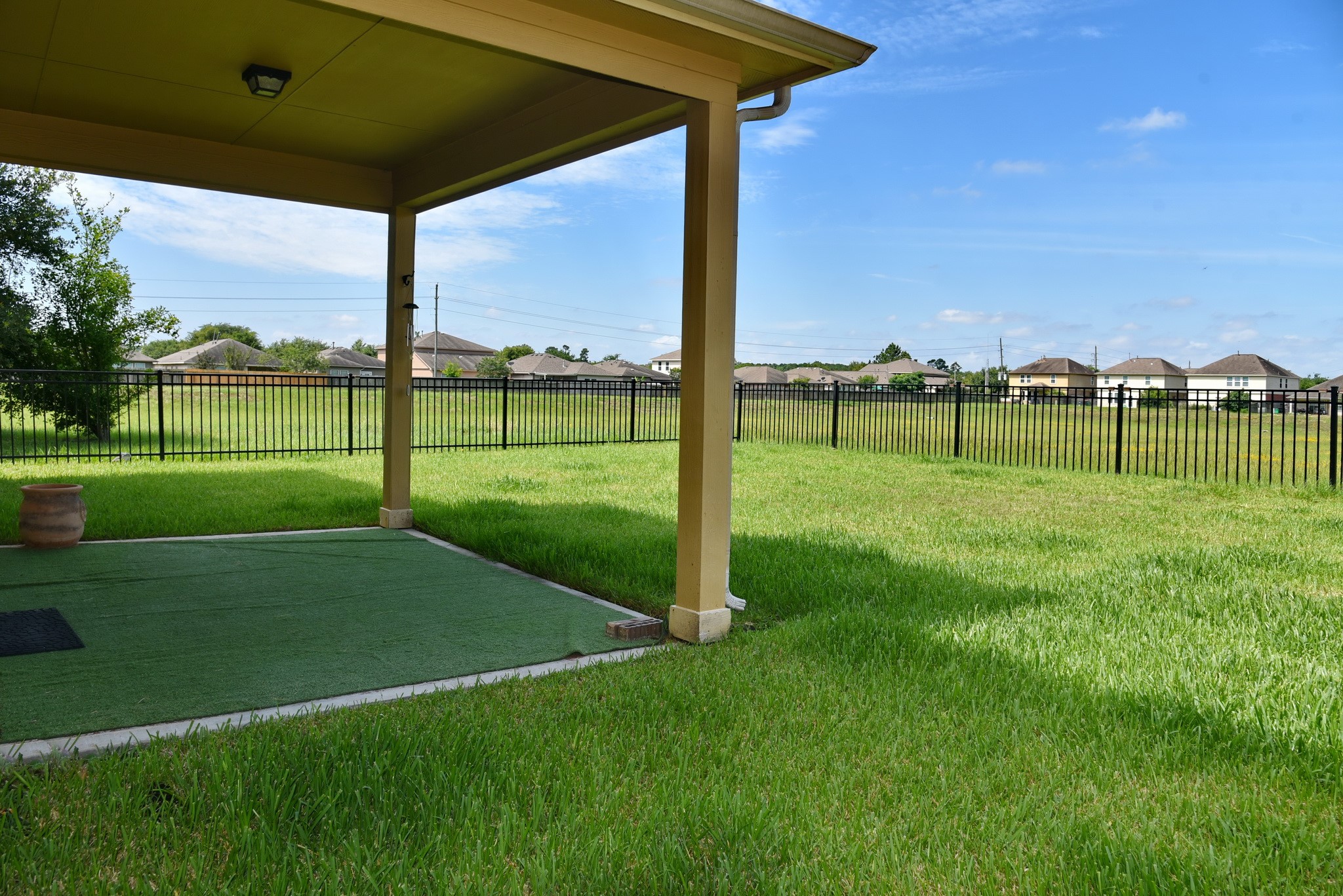 19211 Side Way Tomball, TX 77375 - Photo 4 of 37