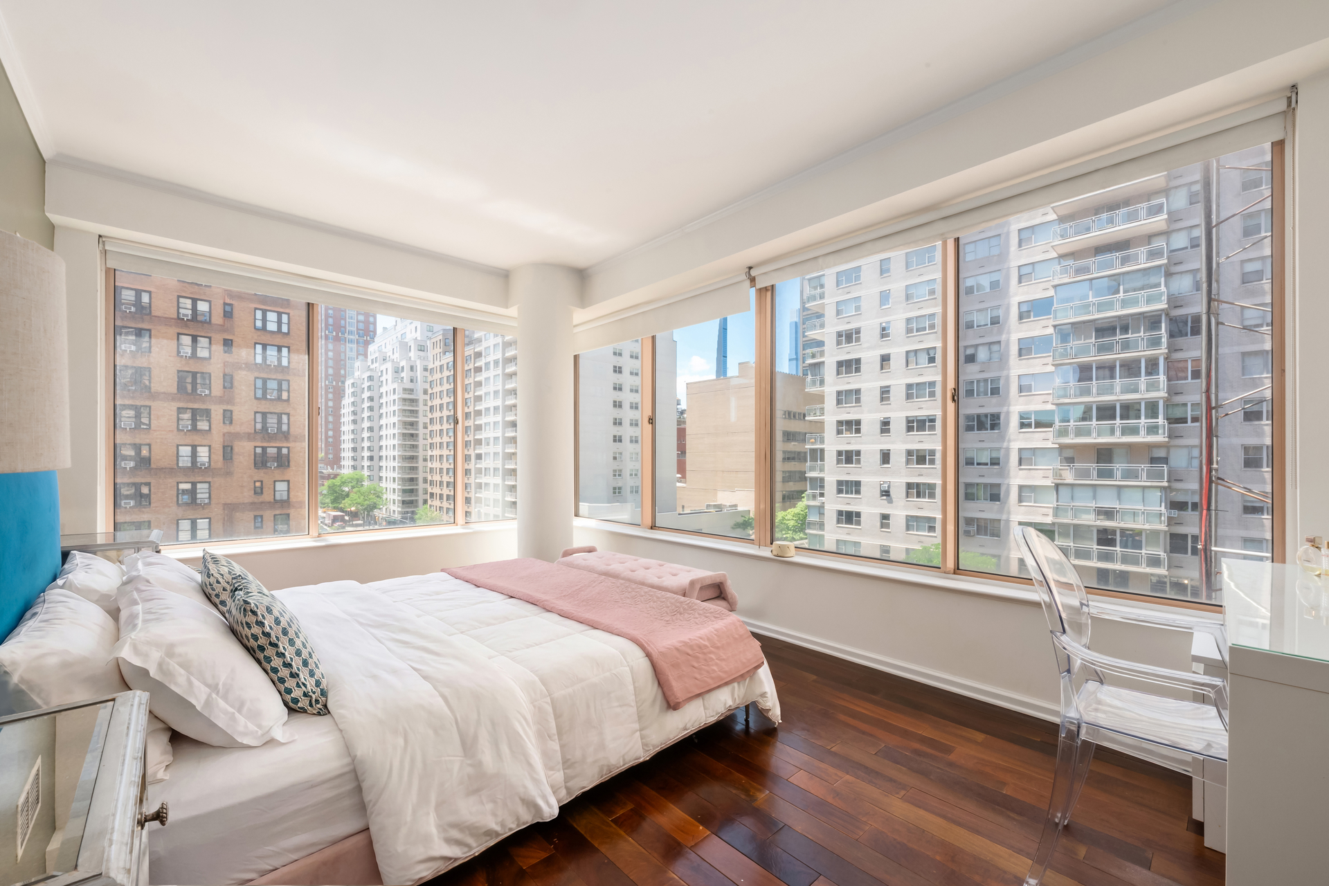 200 East 69th Street, Unit 7L Manhattan, NY 10021 - Photo 5 of 7