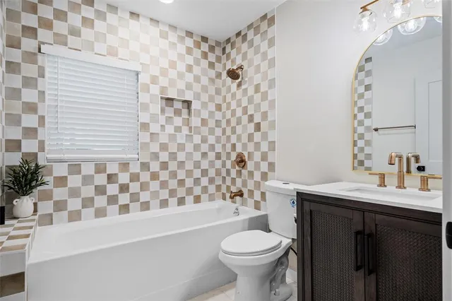 $419,999 | 3409 Clary Avenue, Fort Worth, TX 76111