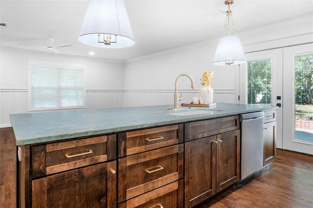 $419,999 | 3409 Clary Avenue, Fort Worth, TX 76111